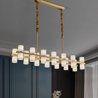 Lustre moderne en or linéaire avec abat-jour en verre d'alabâtre blanc pour salle à manger, îlot, lustre de luxe moderne