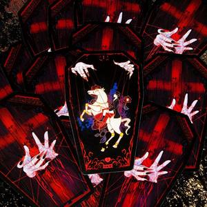 <span class=keywords><strong>Jeu</strong></span> de cartes en carton en forme de cercueil Muppet en Norman/Lenoman en Renoman avec illustration de style mystérieux - Product Image 4