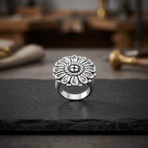 Bague minimaliste en argent 925 pour femme, motif tournesol - Product Image 3