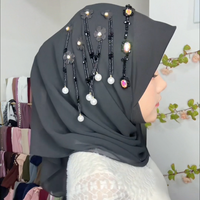Gran Oferta Hiyab Envolvente Tipo Jersey con Borde de Borlas y Flores Elaboradas, Hecho a Mano, para Mujeres Musulmanas, Venta al por Mayor de Fábrica