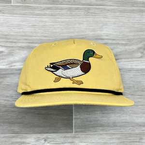 Casquette 5 panneaux personnalisée OEM Vietnam, casquette de sport à visière plate, casquette homme femme avec logo brodé canard - Product Image 1
