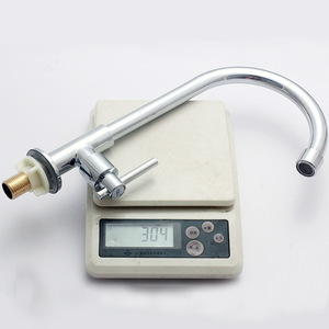 Robinet de cuisine monocommande flexible à poser sur comptoir, avec cartouche céramique, débit de 1,0 à 1,9 gal/min, construction en cuivre - Product Image 3