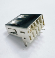 Conector USB AF Hembra Tipo A del Fabricante con Contactos de Cobre DIP de 2 Pines, Carcasa de Acero Inoxidable para Montaje en Panel PCB, 1.5A 30V