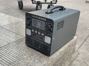 สถานีพลังงานแสงอาทิตย์แบบพกพา 1000Wh/1000W แบตเตอรี่ลิเธียม สำหรับเก็บพลังงานเครื่องใช้ไฟฟ้าในบ้าน พร้อมพอร์ตสื่อสาร CAN - Product Image 6