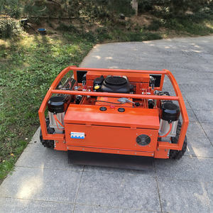 Désherbeuse professionnelle quatre temps avec positionnement GPS et excellente stabilité, très appréciée des clients - Product Image 3