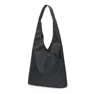इस साल के लोकप्रिय शरद ऋतु और सर्दियों आला डिजाइन उच्च अंत कंधे बैग बड़े-क्षमता ऑक्सफोर्ड कपड़े बैग आलसी शैली