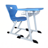 Ensemble table et chaise d'étudiant moderne en plastique avec tiroir à livres et crochet pour sac, bureau inclinable, pieds réglables pour salle de classe et salle de sport