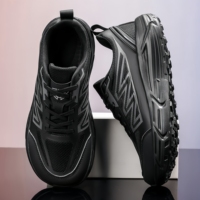 Chaussures de sport respirantes à lacets de haute qualité avec logo personnalisé, design léger rehaussant la taille et amorti