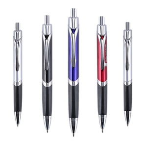 ปากกาลูกลื่นทรงสามเหลี่ยมพร้อมกล่องของขวัญปากกาเขียนคลิกทำจากยางพร้อมกล่องโลหะออกแบบได้ตามต้องการ - Product Image 2