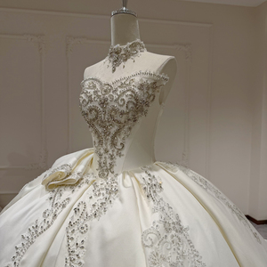 Vestido de Novia Moderno XX66, Estilo Princesa, Satinado, con Apliques Florales de Cristal, Largo hasta el Suelo, para Chicas - Product Image 5