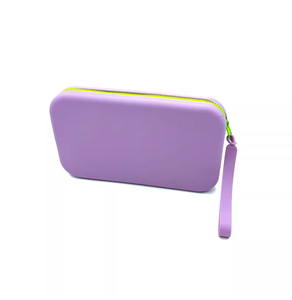 Sac de rangement multifonctionnel pour voyage et maquillage, imperméable, résistant à l'usure, en silicone, avec fermeture éclair, couleurs : vert <span class=keywords><strong>chartreuse</strong></span> clair, rose rouge, vert clair, violet - Product Image 3