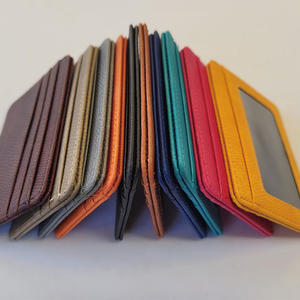 En gros Personnalisé Pu Véritable Génie En Cuir Nom Badge Logo Titulaire Longe Carte D'identité - Product Image 3