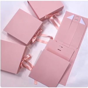 Caja de Regalo Rosa de Lujo con Cierre Magnético y Listón, Personalizable, MOQ Bajo, Stock Disponible para Entrega Rápida, para Pequeños Negocios de Cosméticos - Product Image 2