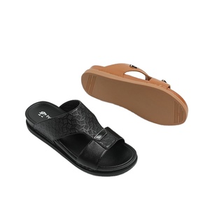 Penjualan langsung dari pabrik sandal fashion baru dalam berbagai warna sandal hitam dan coklat - Product Image 3