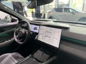 Lynk Co 08 2025 Lynk & Co 08 EMP 120 <span class=keywords><strong>Voiture</strong></span> hybride enfichable Halo Endurance longue portée 5 places SUV Voitures électriques fabriquées en Chine - Product Image 5