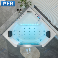 Luxueuse baignoire à remous en acrylique blanc pour 2 personnes Jet de massage à bulles d'air autoportant avec oreillers de baignoire pour salle de bain