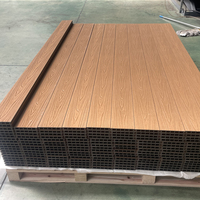Plancher de terrasse en WPC Teak, stabilité dimensionnelle 25-30 ans, antidérapant, imperméable, écologique