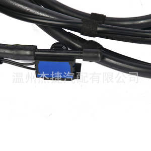 สายยางน้ำฉีดกระจกหน้ารถยนต์เมอร์เซเดส-เบนซ์ W221 รุ่น A2218600292 ผลิตภัณฑ์ดูแลรักษารถยนต์ - Product Image 2