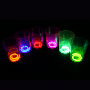 Conjunto Personalizado de 8 Copos que Brilham no Escuro de 12oz (350ml) Embalados em Caixa Colorida - Product Image 6