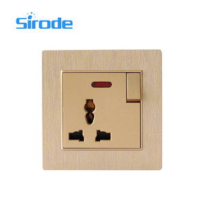 <span class=keywords><strong>Sirode</strong></span> 86*86 Golden Color 1 Gang 2 Way Switch Plaque brossée 3D en norme britannique pour l'emballage de vente au détail à usage résidentiel - Product Image 5