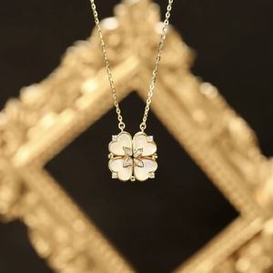 ของขวัญวาเลนไทน์สำหรับผู้หญิง สร้อยคอฟริทิลลาเรียธรรมชาติ ประดับเพชรซิร์คอน รูปหัวใจสี่ดวง สร้อยคอแม่เหล็กดูดติดกัน - Product Image 1