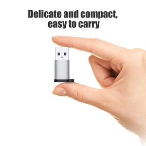 Adaptateur <span class=keywords><strong>USB</strong></span> 3.1 Type-<span class=keywords><strong>C</strong></span> Femelle vers <span class=keywords><strong>USB</strong></span> 3.0 Mâle, Convertisseur de Synchronisation de Données avec Porte-clés en Alliage d'Aluminium pour Téléphone Mobile - Product Image 2