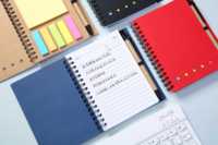 Fourniture directe d'usine bâton de bureau d'apprentissage multi-style mignon bloc-notes personnalisé en gros livre de notes autocollantes stationnaire