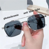 Meilleures ventes : Lunettes photochromiques anti-UV et anti-lumière bleue à changement de couleur pour hommes, monture en métal à double pont pour verres de prescription myopie