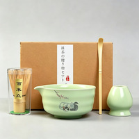Ensemble de matcha en céramique fait main avec bol à matcha, fouet en bambou, cuillère, tamis, support pour fouet, boîte cadeau, vente en gros