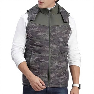 Chaleco Acolchado con Capucha para Hombre, Cuello Alto, Cierre de Cremallera, Cortavientos, Ropa de Invierno Informal con Estampado de Copos de Nieve - Product Image 1