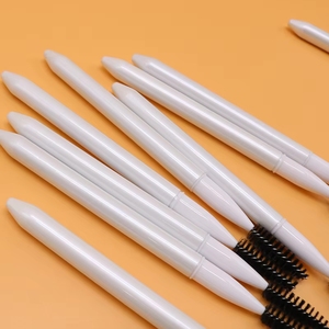 Brosse nettoyante pour cils personnalisée avec couvercle, outil de nettoyage pour extensions de maquillage, applicateur de brosse à cils - Product Image 6