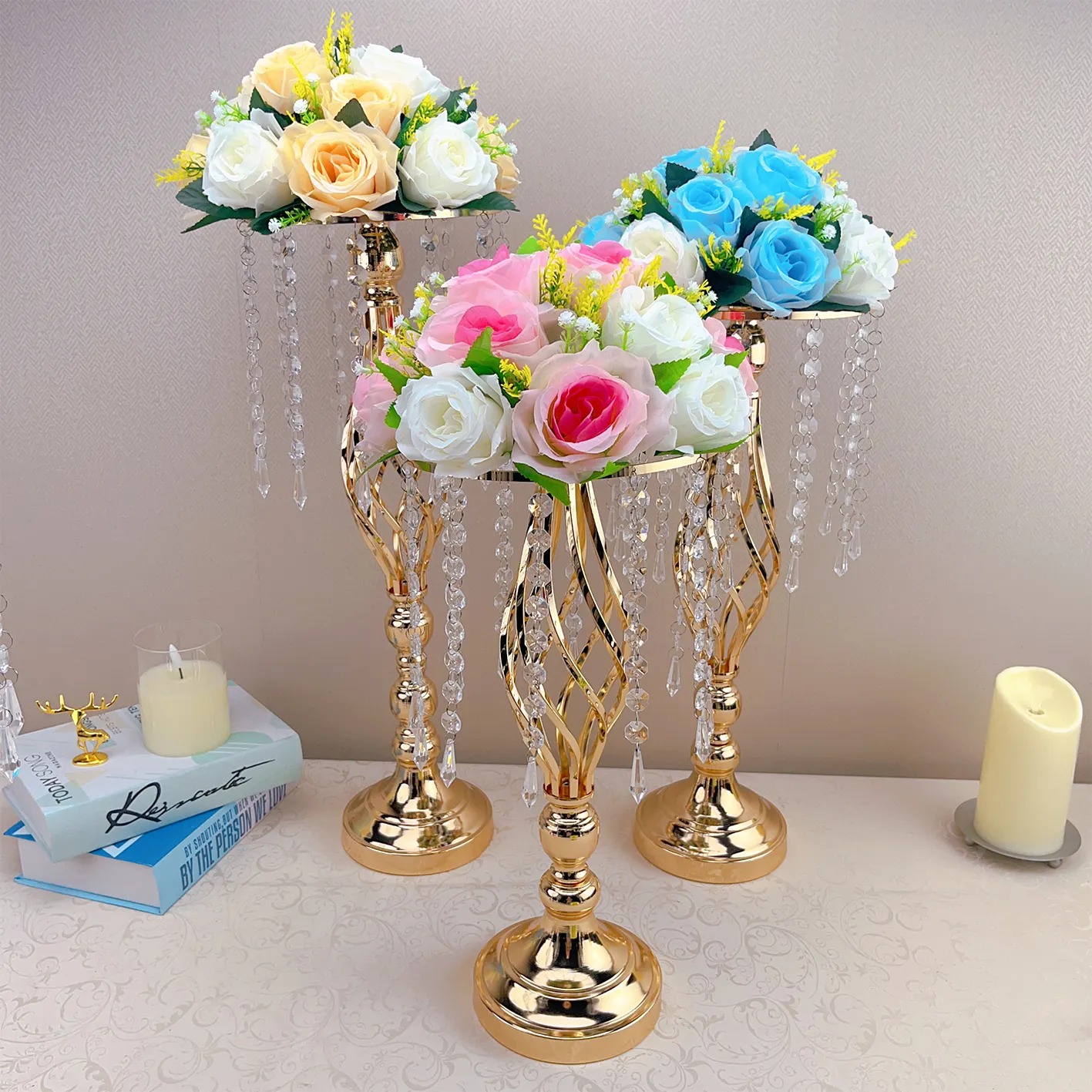 Metallo oro decorazioni per la casa moderno ornamentale grande tavolo in cristallo portafiori centrotavola matrimonio