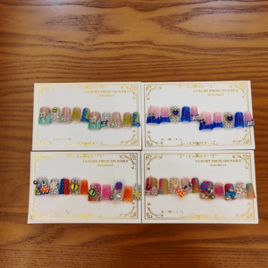 Tamaño de EE. UU. Diseñador Y2K Lujo Acrílico <span class=keywords><strong>Uñas</strong></span> postizas personalizadas Multi-colores A granel Pato corto Hecho a mano Prensa en las <span class=keywords><strong>uñas</strong></span> al por mayor - Product Image 1