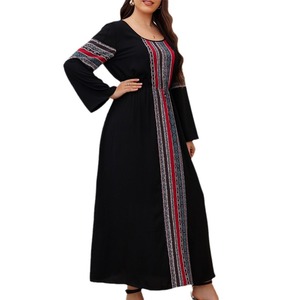 Dieses hochwertige und elegante Retro-Kleid im ethnischen Stil ist stilvoll und lässt Sie mit einem Patchwork-Stil jünger und schlanker aussehen - Product Image 1