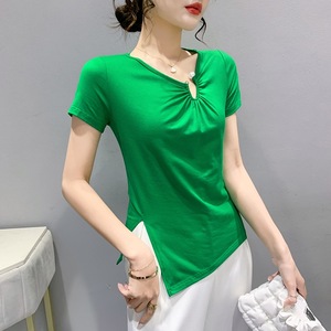 T-shirt da donna con maniche corte plissettate, stile sud-est asiatico, <span class=keywords><strong>top</strong></span> sexy con spacco. - Product Image 3