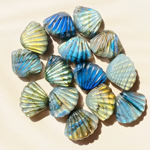 Vente en gros de coquillages en labradorite naturelle sculptés, décoration élégante, adaptée à la décoration intérieure, à la décoration de fête ou comme cadeau pour les anniversaires - Product Image 1