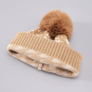 Bonnet unisexe jacquard à <span class=keywords><strong>pompon</strong></span>, motif écossais, tricoté, chaud pour l'hiver - Product Image 4