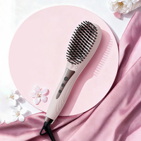 Brosse lissante chauffante rapide avec plaques en céramique anti-frisottis pour des cheveux lisses et soyeux, conception isolante thermiquement sûre, idéale pour les voyages, avec cordon.