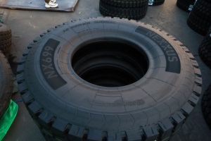 ยางรถบรรทุกคุณภาพสูง 12R22.5 แบบเรเดียล สำหรับรถบรรทุกพาณิชย์ llantas TL รับประกัน 5 ปี - Product Image 5