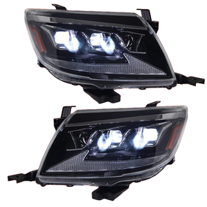 ชุดไฟหน้าอัพเกรดสำหรับ Toyota Hilux Vigo ปี 2012 2013 2014 พร้อมเลนส์โปรเจคเตอร์ <span class=keywords><strong>3</strong></span> ดวง และไฟเลี้ยวแบบไหล Sequential คู่ - Product Image 2