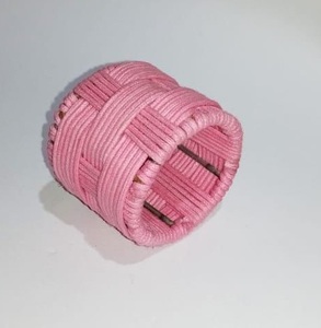 Anillos de Servilleta Personalizados, Decoración Otoñal para el Hogar, Porta Servilletas Cuadrados de Hierro, Ratán y Madera de Acacia para la Mesa del Comedor - Product Image 1