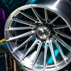 Rines Forjados de CF de 19-24 Pulgadas, Aptos para Modelos Audi RSQ8, S3, S4, S5, S6, S7, S8, SQ2, <span class=keywords><strong>SQ5</strong></span>, SQ7, SQ8, A6 <span class=keywords><strong>E</strong></span>-<span class=keywords><strong>tron</strong></span>, R8, VFX04. - Product Image 3