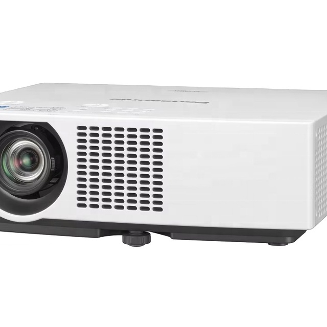 hot New Pt-vmz61 3lcd Laser Projector 6200 Lumen High Brightness Display Equipment for Workshop Plc Data Visualization