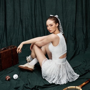 Robe de tennis une pièce douce pour femme, logo personnalisé, polyester respirant pour le sport, le yoga, le golf, le tennis, avec dentelle sexy - Product Image 4