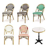 Ensemble table et chaises de salle à manger en rotin PE moderne OEM ODM, résistant aux intempéries, écologique, pour patio, jardin, cour, villa, hôtel, extérieur