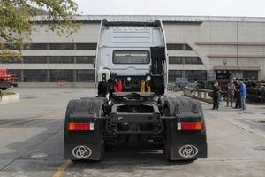 Dongfeng Cinquième Roue Tracteur Camion 6x4 375HP Marque Nouvelle <span class=keywords><strong>Remorque</strong></span> Tracteur Tête Camion - Product Image 4
