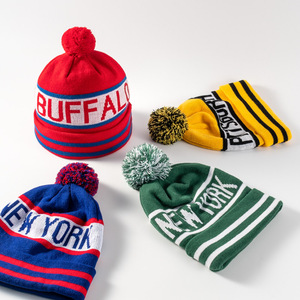 Jacquard Tùy Chỉnh Beanie/100% Acrylic Của Riêng Bạn Thêu Logo Thời Trang Dệt Kim Beanie Hat Tùy Chỉnh Mùa Đông Hat Với Pomwholesale Pomwholesale - Product Image 2