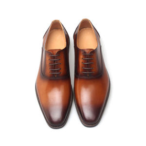 Chaussures de mariage formelles de luxe pour hommes en gros - Chaussures habillées en cuir véritable fabriquées à la main, très vendues - Product Image 3