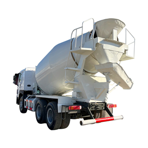 <strong>Heavy</strong>-Duty HOWO 6X4 Chassis 5.8 Cbm Variable Capacity On-Site Mixing Concrete/Cement <strong>Mixer</strong> <strong>Truck</strong> - Product Image 1