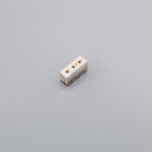 Filtro de cerámica dieléctrico de baja pérdida con paso de banda personalizado de 1072-1107MHz - Product Image 6